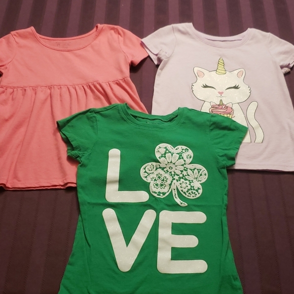 6/$20- Three Tees from The Children's Place Size 4/4T